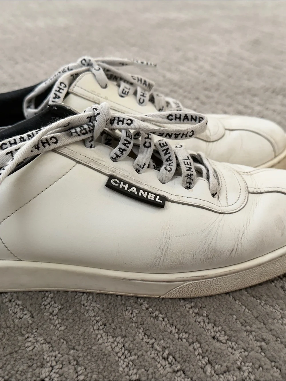CHANEL White Leather womens sneakers used condition 40.5 100% authentic